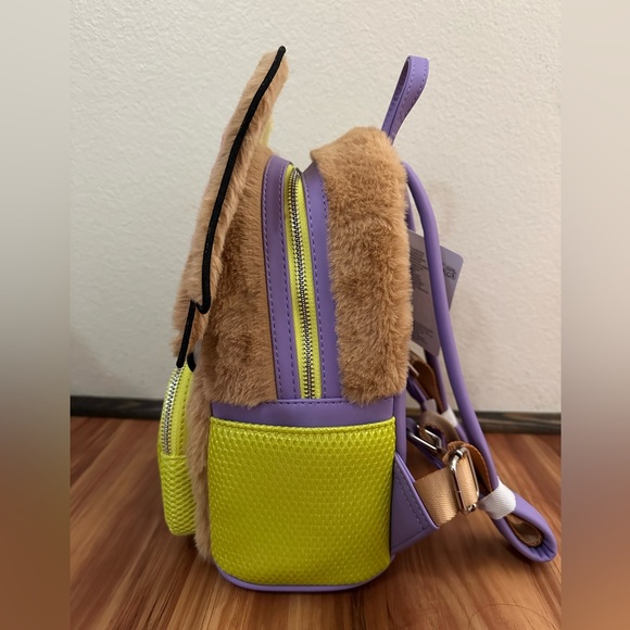 NWT Loungefly Looney Tunes Lola Bunny Cosplay Mini Backpack - Picture 3 of 4